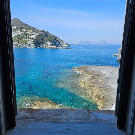 Maridea - La Caletta - Luxury Vila Ponza