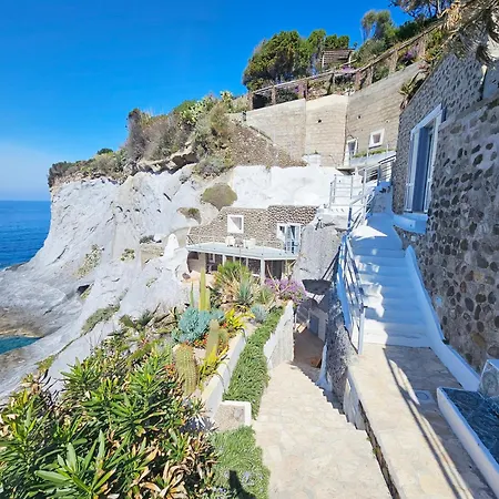 Villa Maridea - La Caletta - Luxury Ponza